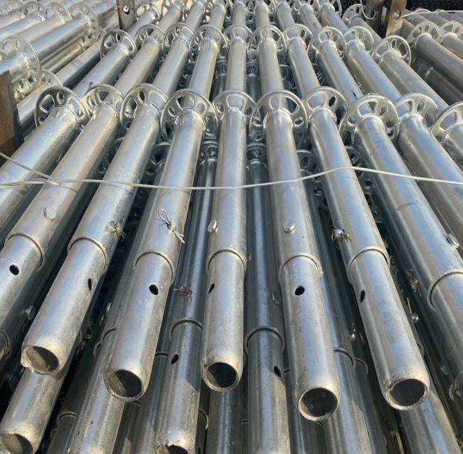 為什么盤扣腳手架比扣件式鋼管腳手架貴了2倍？ (圖2)